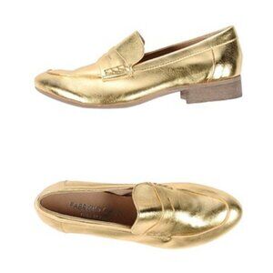 Brand new soft leather light gold made in Italy loafer with tag in original box